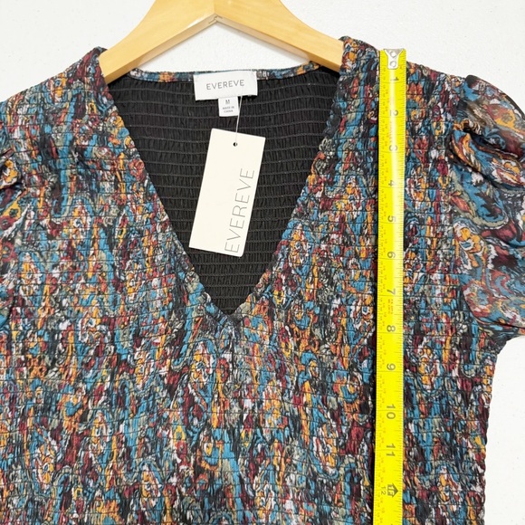 Evereve Kate Printed Smocked Mesh Top NWT Medium - Picture 10 of 13